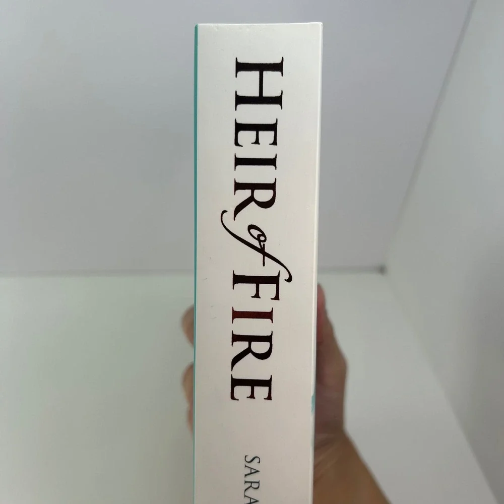 Heir of Fire UK by Sarah J. Maas Throne of Glass